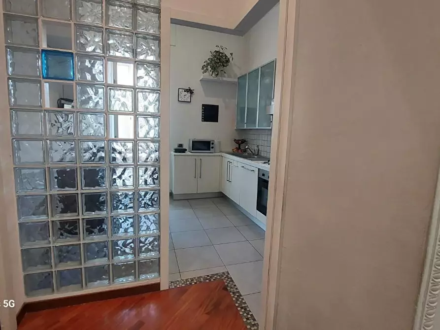 Immagine 29 di Appartamento in vendita  a Livorno