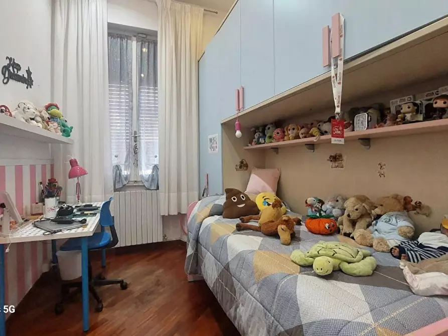 Immagine 34 di Appartamento in vendita  a Livorno