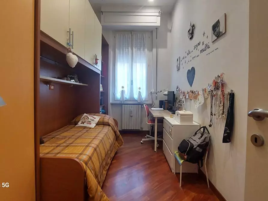 Immagine 45 di Appartamento in vendita  a Livorno