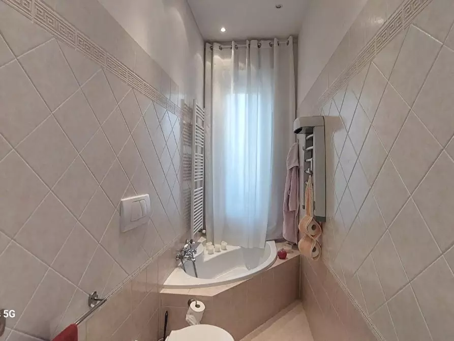 Immagine 20 di Appartamento in vendita  a Livorno