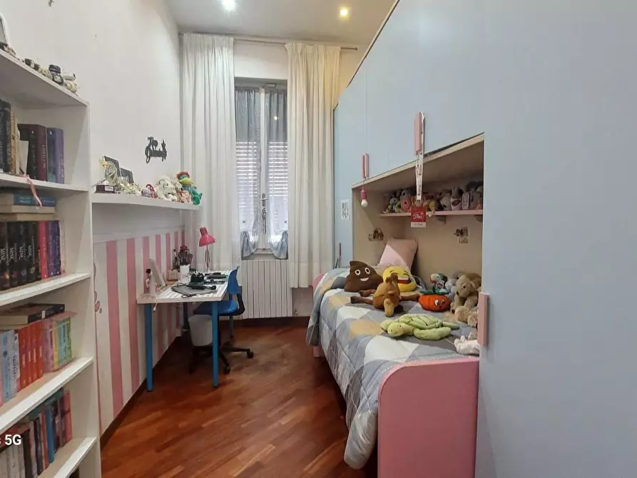 Immagine 32 di Appartamento in vendita  a Livorno