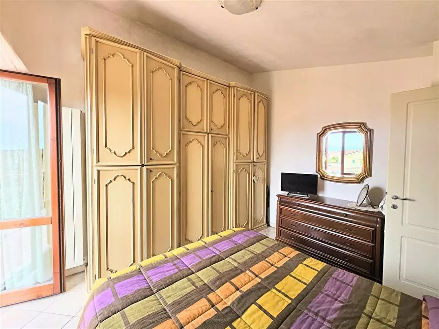 Immagine 23 di Appartamento in vendita  a Massa