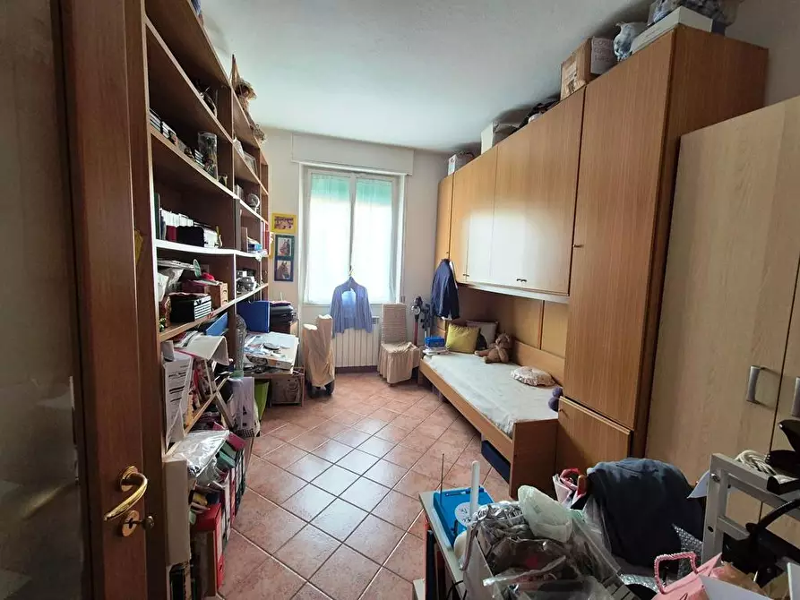 Immagine 11 di Appartamento in vendita  a Siena