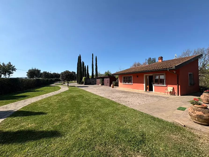 Immagine 68 di Villa in vendita  a Castelfiorentino