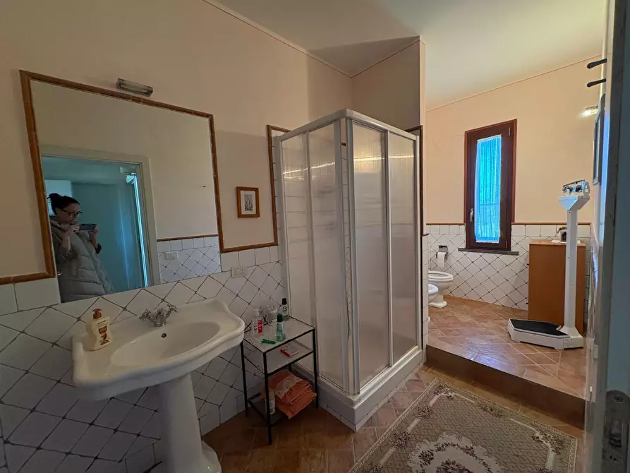 Immagine 54 di Villa in vendita  a Castelfiorentino