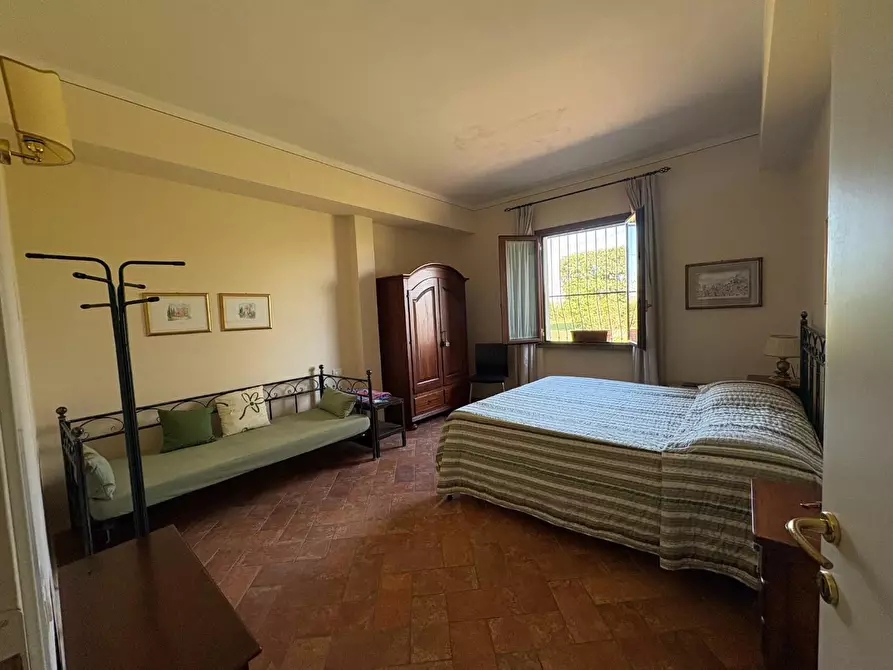 Immagine 37 di Villa in vendita  a Castelfiorentino