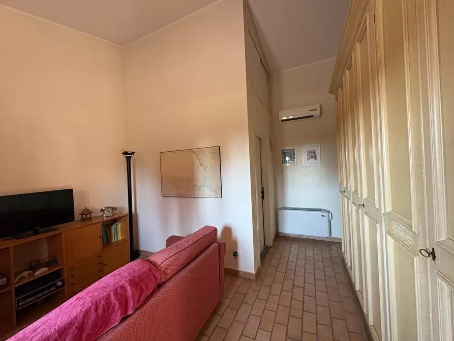 Immagine 13 di Villa in vendita  a Castelfiorentino
