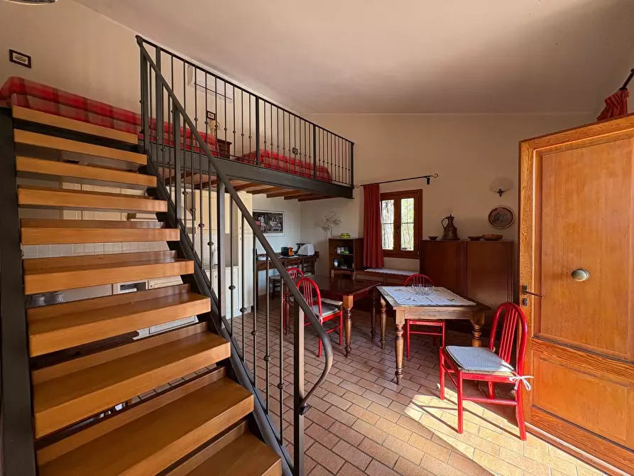 Immagine 11 di Villa in vendita  a Castelfiorentino