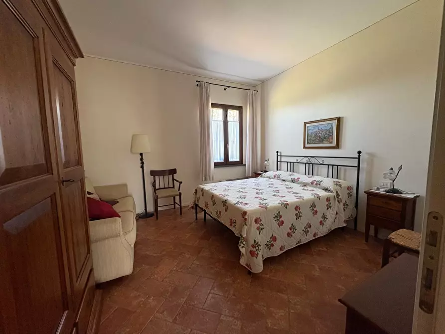 Immagine 52 di Villa in vendita  a Castelfiorentino