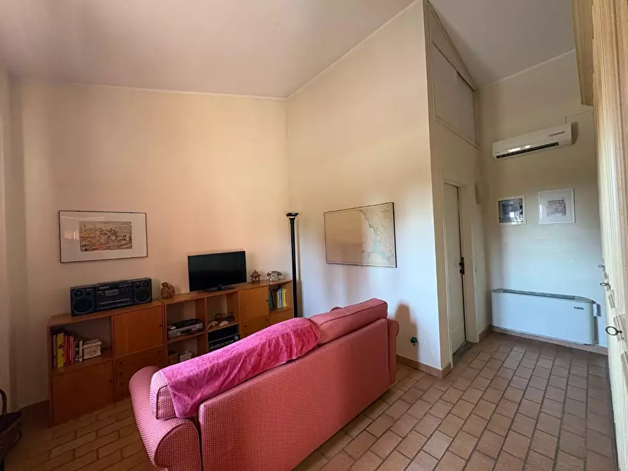 Immagine 73 di Villa in vendita  a Castelfiorentino