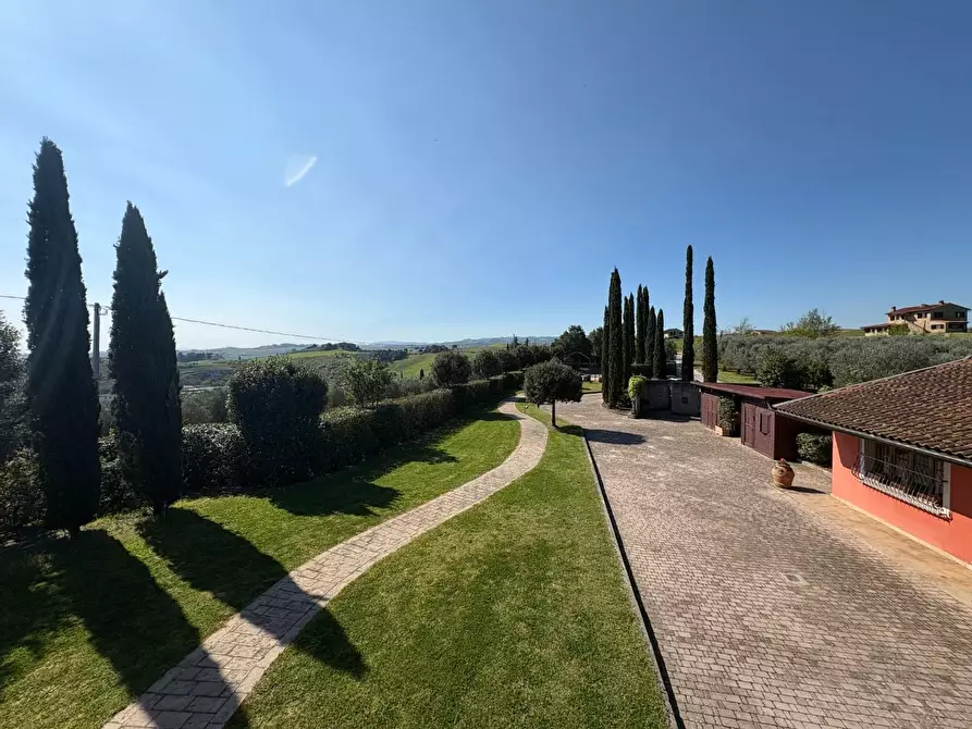 Immagine 64 di Villa in vendita  a Castelfiorentino