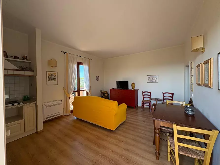Immagine 21 di Villa in vendita  a Castelfiorentino