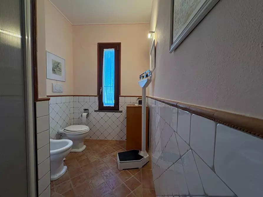 Immagine 57 di Villa in vendita  a Castelfiorentino