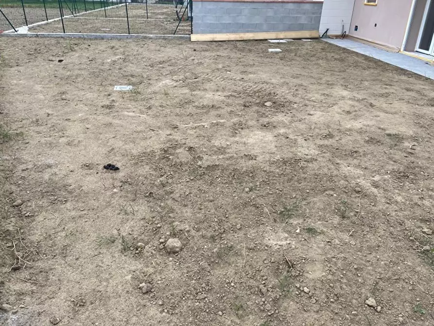 Immagine 42 di Villetta a schiera in vendita  a Pontedera