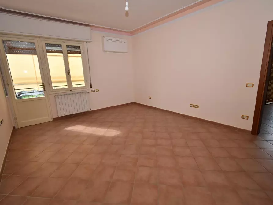 Immagine 5 di Appartamento in vendita  a Pisa