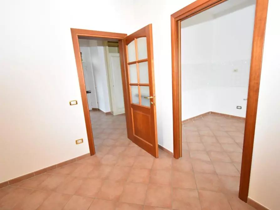 Immagine 9 di Appartamento in vendita  a Pisa