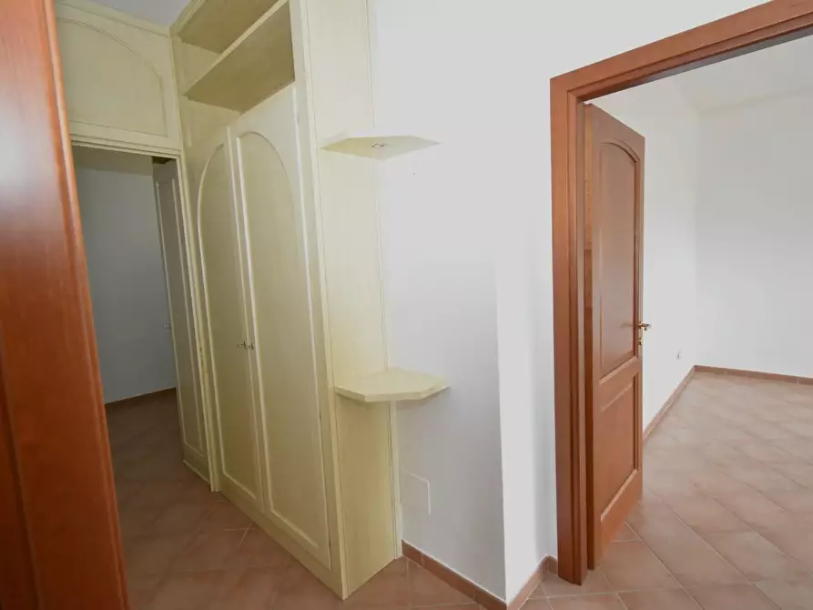 Immagine 26 di Appartamento in vendita  a Pisa