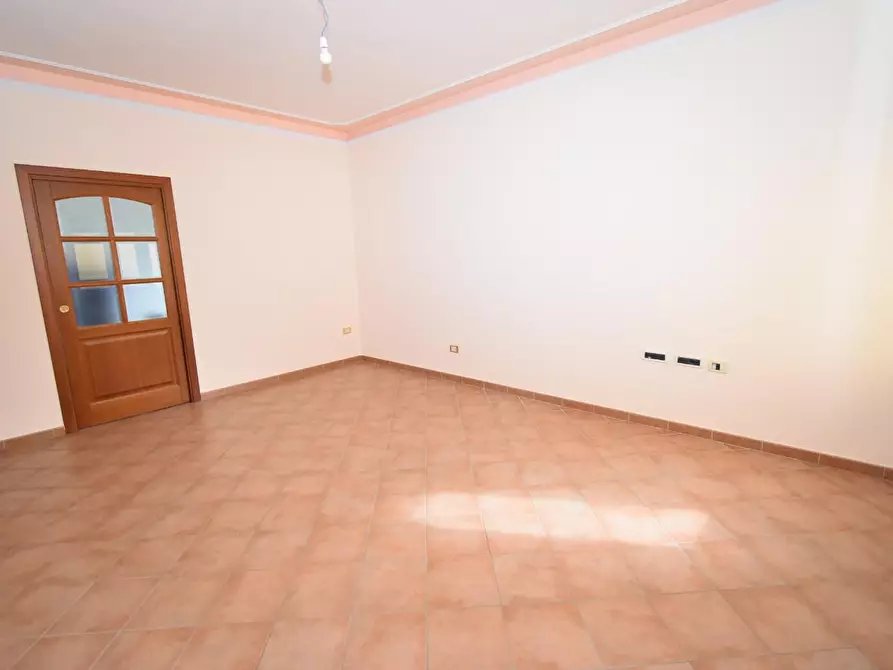 Immagine 2 di Appartamento in vendita  a Pisa