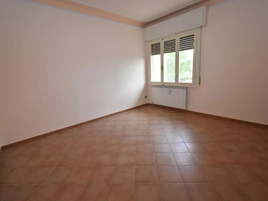 Immagine 35 di Appartamento in vendita  a Pisa