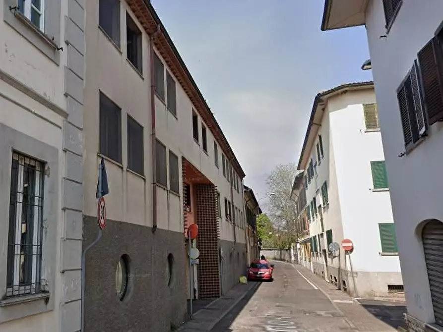 Immagine 2 di Appartamento in vendita  a Pessano Con Bornago