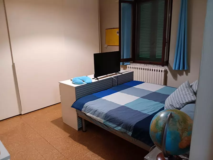 Immagine 8 di Casa bifamiliare in vendita  a Massa