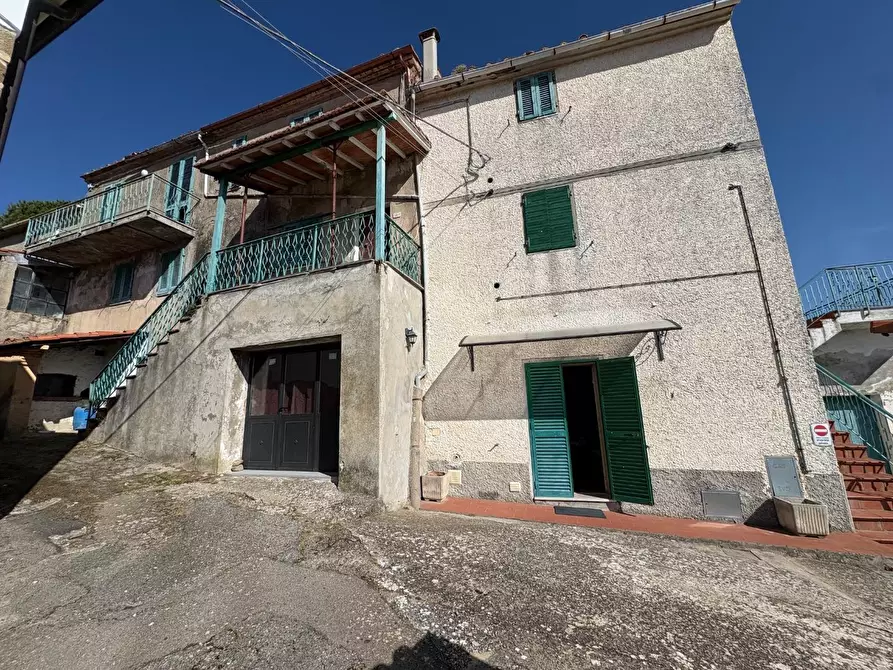 Immagine 22 di Casa semindipendente in vendita  a Chianni