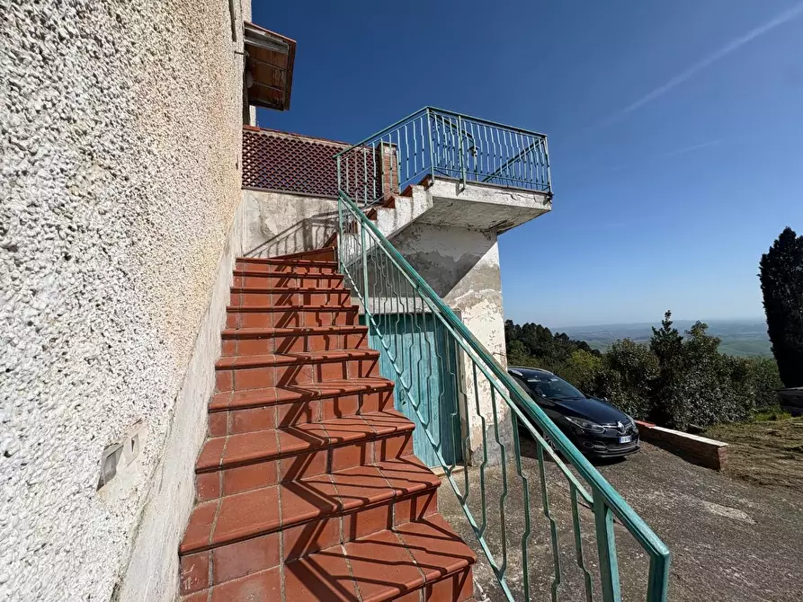 Immagine 9 di Casa semindipendente in vendita  a Chianni