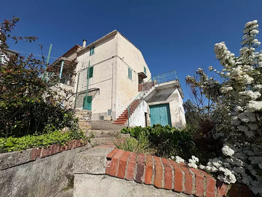 Immagine 6 di Casa semindipendente in vendita  a Chianni