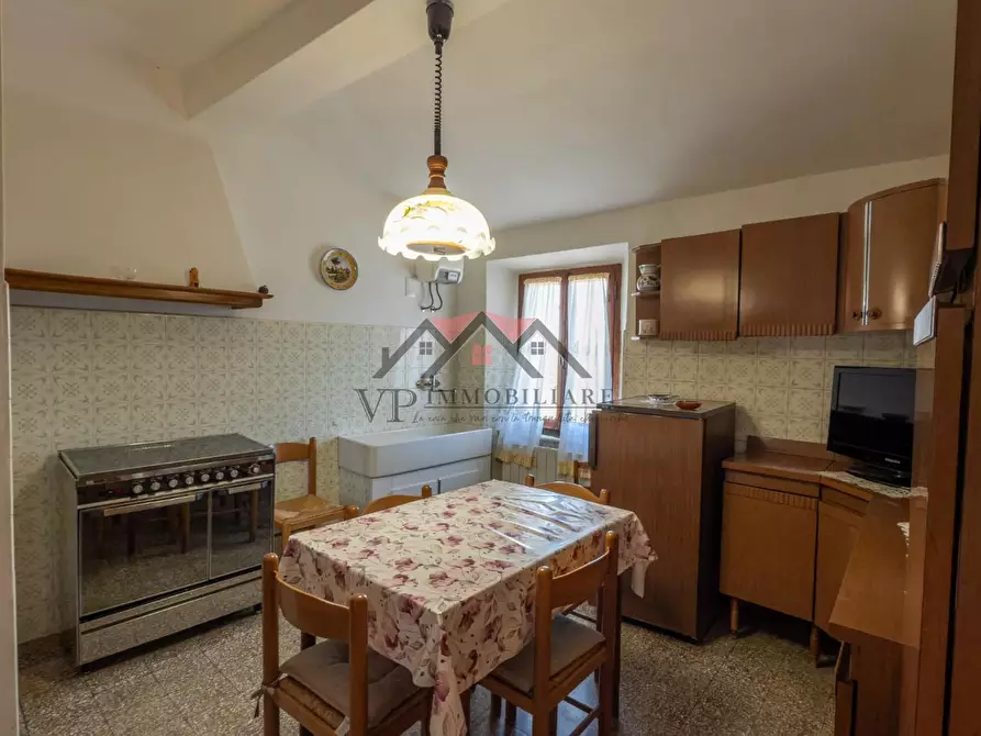 Immagine 3 di Appartamento in vendita  a Castelnuovo Val Di Cecina