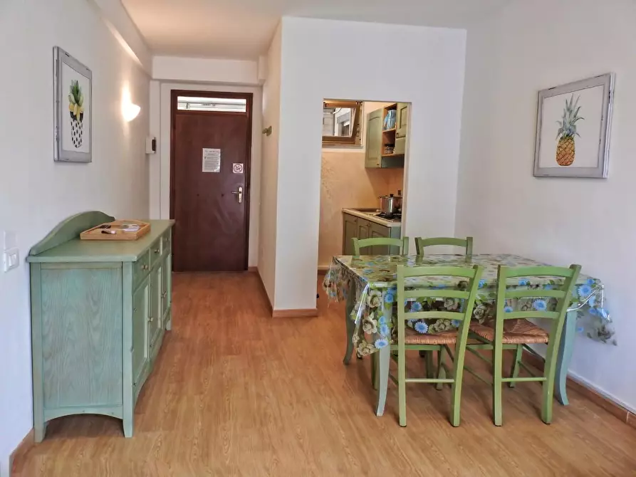 Immagine 2 di Appartamento in vendita  a Follonica