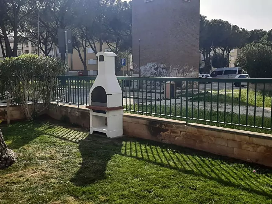 Immagine 8 di Appartamento in vendita  a Follonica