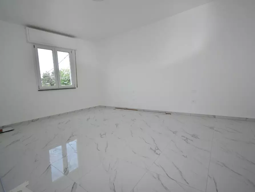 Immagine 9 di Appartamento in vendita  a San Giuliano Terme