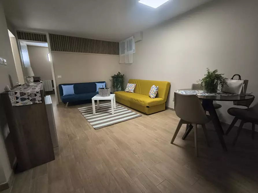 Immagine 17 di Appartamento in affitto  a Camaiore