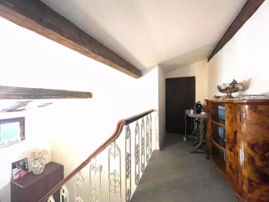 Immagine 25 di Appartamento in vendita  a Vinci