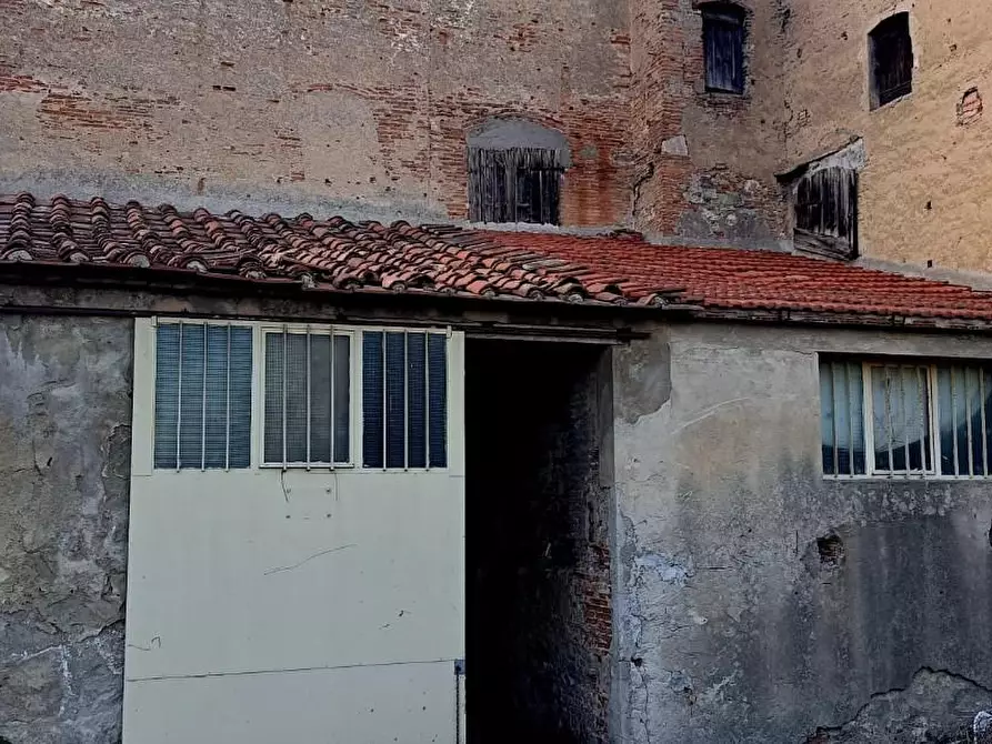 Immagine 3 di Magazzino in vendita  a Vicopisano