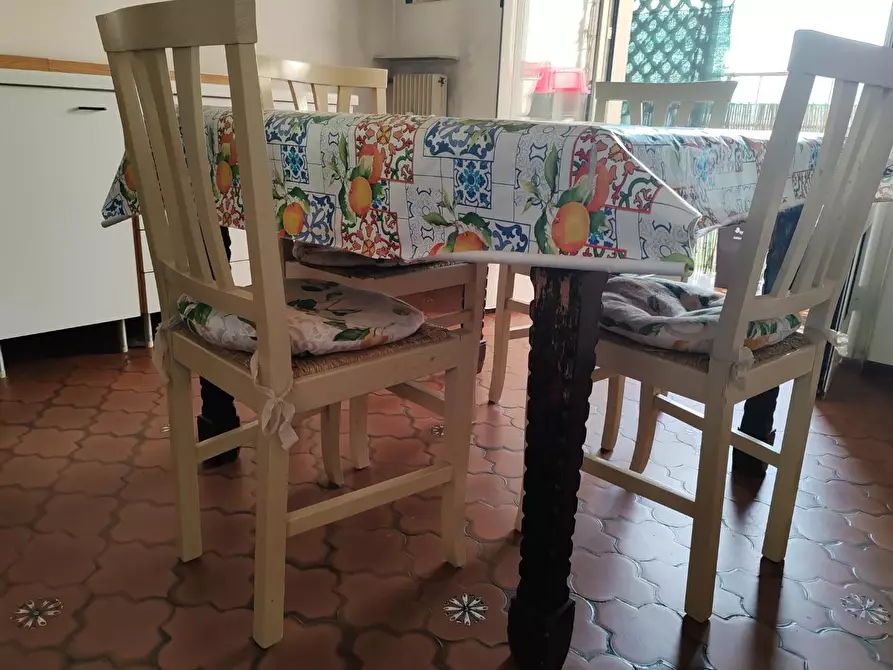 Immagine 6 di Appartamento in vendita  a Massa