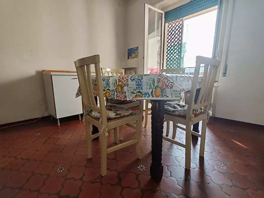 Immagine 5 di Appartamento in vendita  a Massa