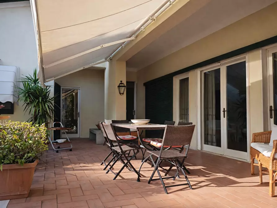 Immagine 35 di Villa in affitto  a Forte Dei Marmi
