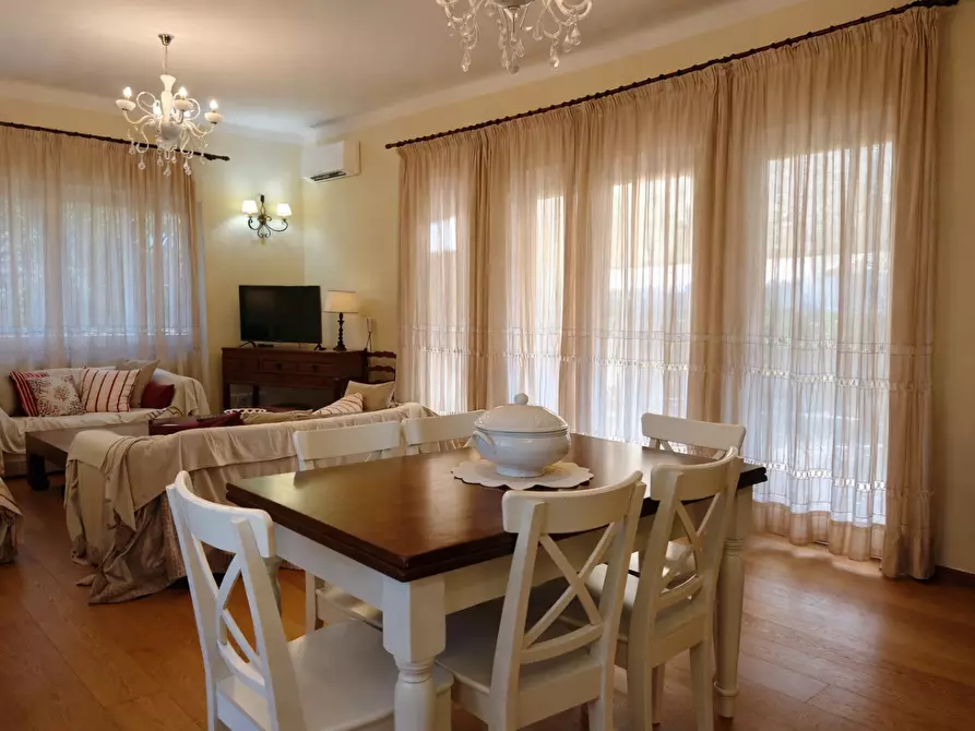 Immagine 22 di Villa in affitto  a Forte Dei Marmi