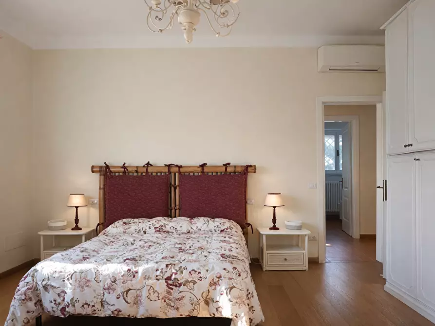 Immagine 24 di Villa in affitto  a Forte Dei Marmi