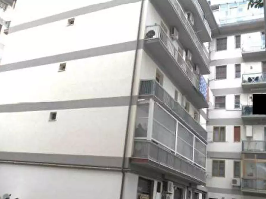 Immagine 2 di Appartamento in vendita  a Campi Bisenzio