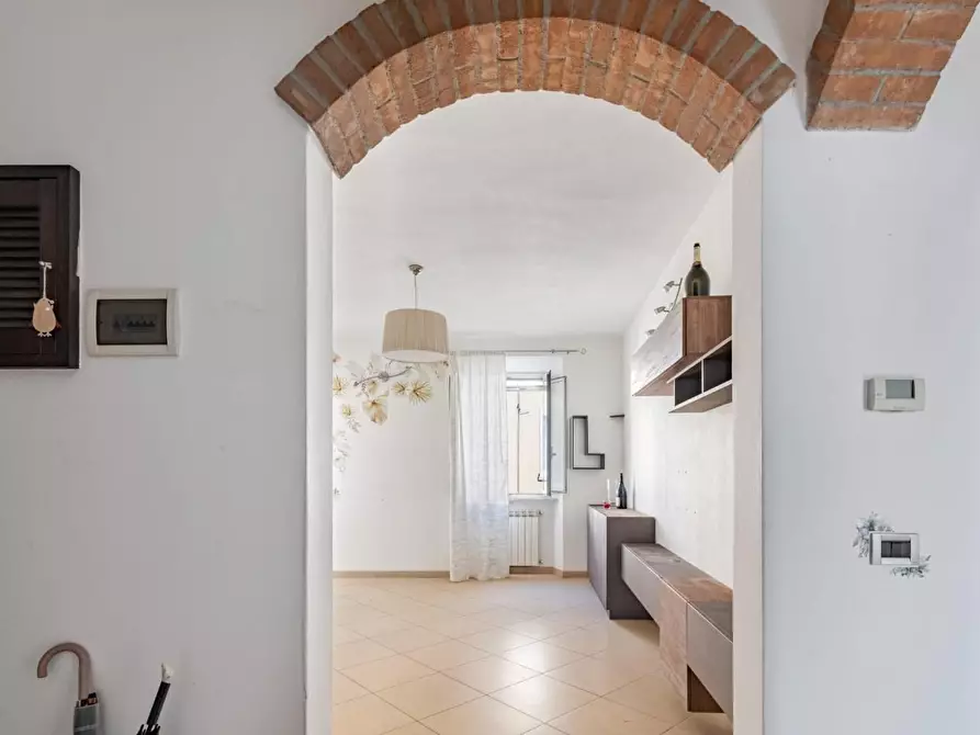 Immagine 4 di Appartamento in vendita  a Livorno