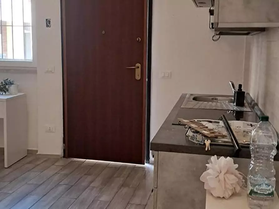 Immagine 17 di Appartamento in vendita  a Cascina