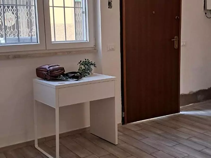 Immagine 15 di Appartamento in vendita  a Cascina