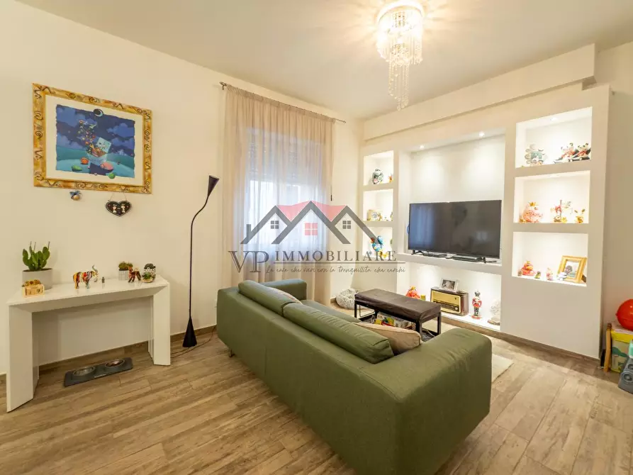Immagine 9 di Casa indipendente in vendita  a Castelnuovo Val Di Cecina