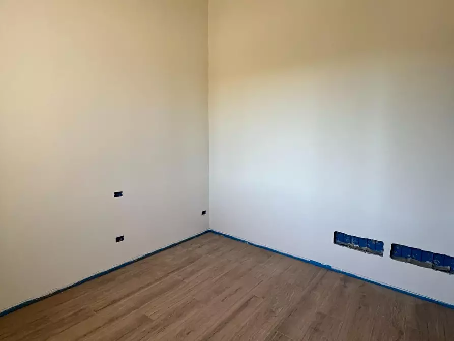 Immagine 10 di Villetta a schiera in vendita  a Pontedera