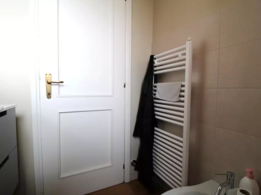 Immagine 9 di Appartamento in vendita  a Pisa