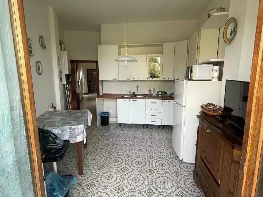 Immagine 2 di Appartamento in vendita  a Siena