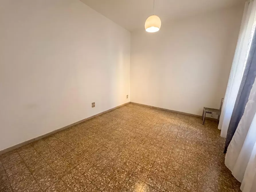 Immagine 5 di Appartamento in vendita  a Pontedera