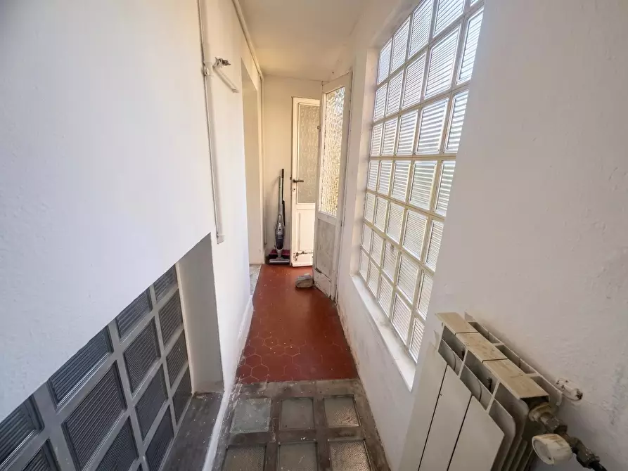 Immagine 13 di Appartamento in vendita  a Pontedera